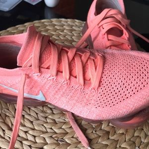 Nike running shoes women